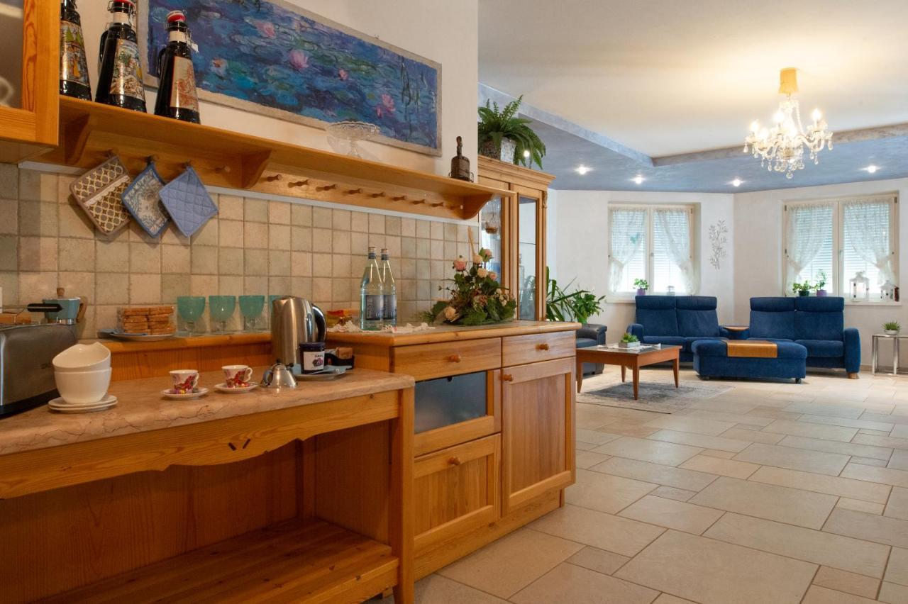 Villa Miriam Левико Терме Екстериор снимка